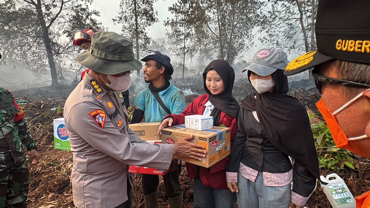 Polda Jambi Bersama Forkopimda Cek Langsung Karhutla di HLG Londerang, Pemadaman dan Pendinginan Diperkuat